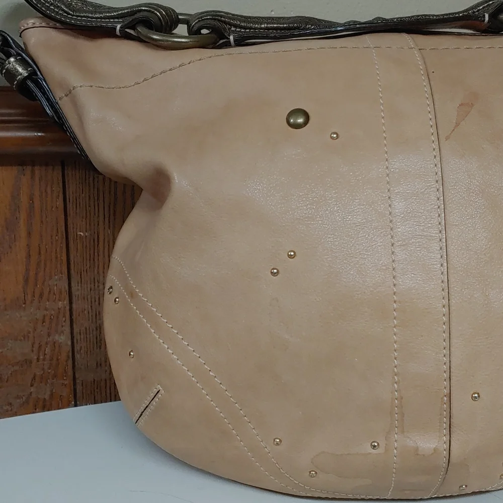 Coach Vanchetta Crystal Studded Leather Hobo Shoulder Bag - Picture 4 of 17